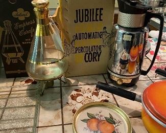 Mid Century Carafe and Jubilee Percolator both have boxes 