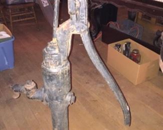 Water pump - see house photo!