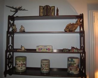 SHELF AND DECOR