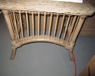 RATTAN TABLE