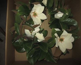 NEW IN BOX  MAGNOLIA WREATH