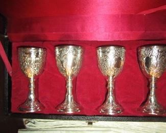 SMALL GOBLETS