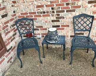 Round Cafe table (not pictured) with 4 chairs 200.00