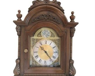 Lot 004
Cathay Furniture Co. Westminster Chime Grandfather Clock
