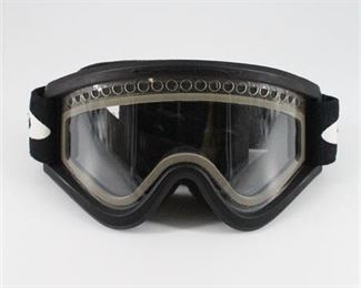 Lot 259
Genuine Software Snowboard Goggles