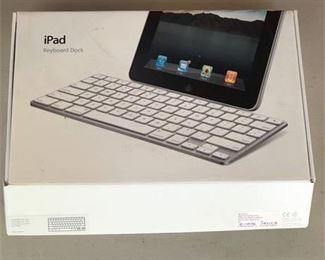 Lot 514
Apple iPad Keyboard Dock