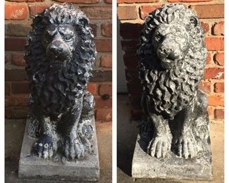 Pair of Lions Yard Art (Not Concrete)