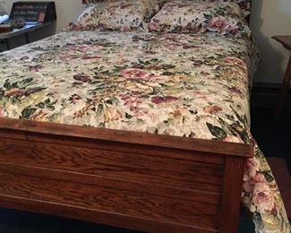 Full Size Oak Bed