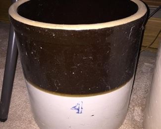 4 Gallon Stoneware Crock