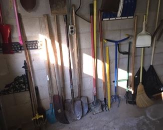 Shovels and Outdoor Tools