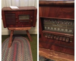 Old Stromberg Carlson Wooden Tube Radio
