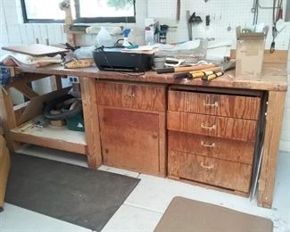 wood work bench - please bring your own help