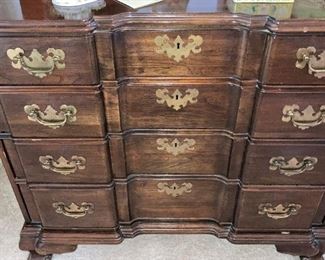 4-drawer chest