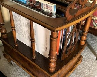 Magazine rack (as is)