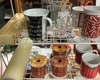 Mugs, ribbon, candles