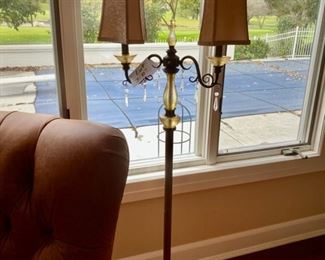 Lot 3187. $180.00 Beautiful Floor Lamp w/dual lampshades and hanging crystals. Catches light beautifully! From Strawflower Shoppe.	64"H x 21"W	