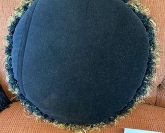 Lot 3199. $22.00 Tapestry Round Pillow with floral design and fringe		