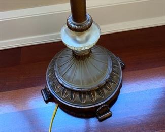 Lot 3187. $180.00 Beautiful Floor Lamp w/dual lampshades and hanging crystals. Catches light beautifully! From Strawflower Shoppe.	64"H x 21"W.  View of base of the stand.	
