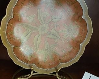 Lot 3195. $95.00 Exceptional Display Platter w/Stand. Again design by Raymond Waites 17" stand. 