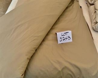 Lot 3243. $125.00  Nice Full/Queen bed linen set, Queen Duvet cover and inner duvet quilt, matching bed skirt,  5 decorative pillows.  All from the 'Khaki Collection by Calvin Klein. Great deal for this set. 