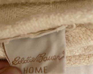 Lot 3243. $175.00  Nice Full/Queen bed linen set.  Wamsutta 100% cotton sheet set (full flat and fitted sheets and 1 pillowcase), Queen Duvet cover and inner duvet quilt, matching bed skirt,  5 decorative pillows.  All from the 'Khaki Collection by Calvin Klein. PLUS an bonus full cotton blanket from the Eddie  Bauer Home Collection.  Great deal for this set. 