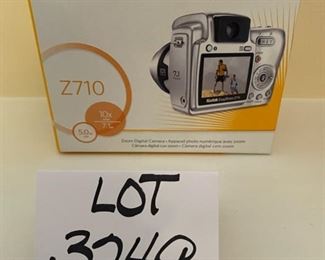 Lot 3249.  $30.00 Kodak Easy Share Printer Dock and Digital Camera. G600+Z710
