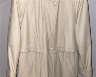 Lot 3256A $150.00 Gorgeous Tibor Leathers Cream Color Buttery Leather 3/4 Length Coat with zipout lining (3 Seasons) and Rabbit Fur Hood.  Size Medium. 		