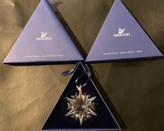 Lot 3311H.   $90.00.  Swarovski 2002, Crystal Snowflake Ornament	