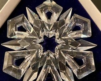 Lot 3311E.  $125.00.  Swarovski 1999, Crystal Snowflake Ornament.	