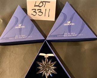 Lot 3311P.  $85.00.  Swarovski  2011, Crystal Snowflake Ornament	