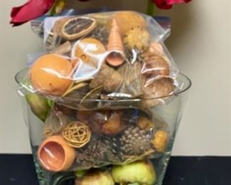 Lot 3339  $35.00  Glass Ice Bucket or potpourri holder 10" Diameter x 11.5"H  w/ 2 bags of potpourri & 2 Red Amaryllis		