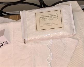 Lot 3251B.  $24.00 'Waverly Garden Room'  full size sheet set, 1 ea fitted and flat sheet and 1 pillow case.  2 King shams with tan ribbing by Westpoint Stevens.