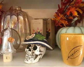 Skull and Fall Decorations