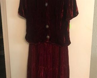 Velour Set Navajo Spirit Xsmall top, small skirt