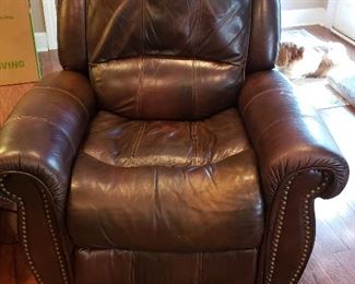 Bernhardt brown leather recliner
