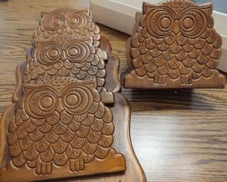 MCM wooden owl kitchen or office accessories