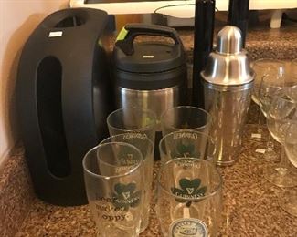 Beer glasses and bag holder 