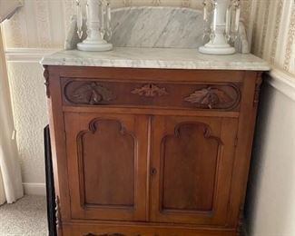 DR102 Marble Top Wash Stand