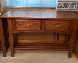 BR112 - 2 Buffet and Wine Rack Tables