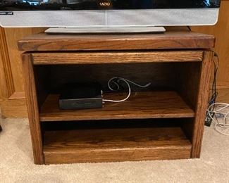 GR138   TV Stand and TV