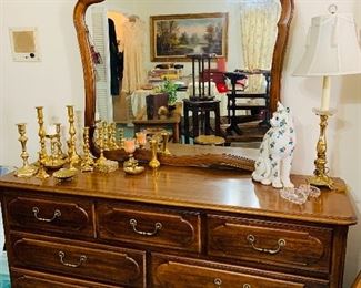 Henry Link (Ethan Allen) "Margaux" 7 drawer walnut dresser with mirror