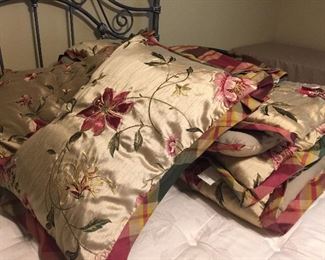 Beautiful Queen Bed Linens. Quilt, Bed Skirt, Two Pillow Shams.  There are also matching window treatments for sale.