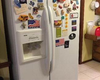 Kenmore Cold Spot 106 Side by Side Refrigerator, lots of magnets