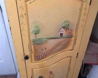 Rooster cabinet
