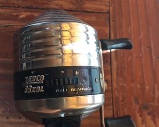 Zebco 33XBL Reel
