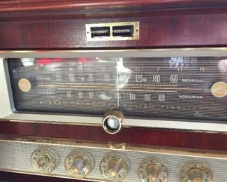 #41 A close look at the controls and radio