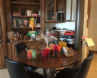 Mid-Century Modern "Cromecraft"table with four chairs