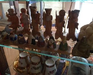 Wood figures, Buddha, small tea set