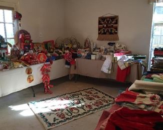 Looking into the seasonal room