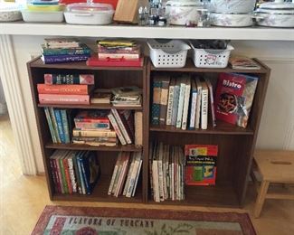 Lots of cook books in English and Chinese